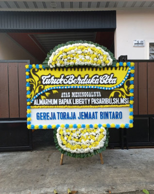 Papan Bunga Duka di Sawahan